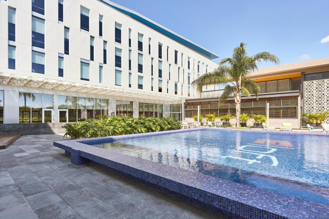 Hotel Aloft Queretaro El Salitre Exterior foto
